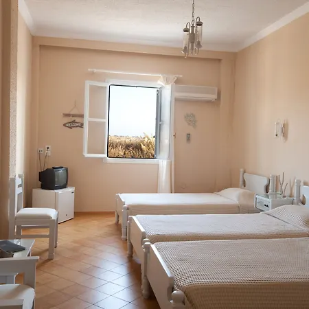 Holiday Sun Paros 4* Pounda